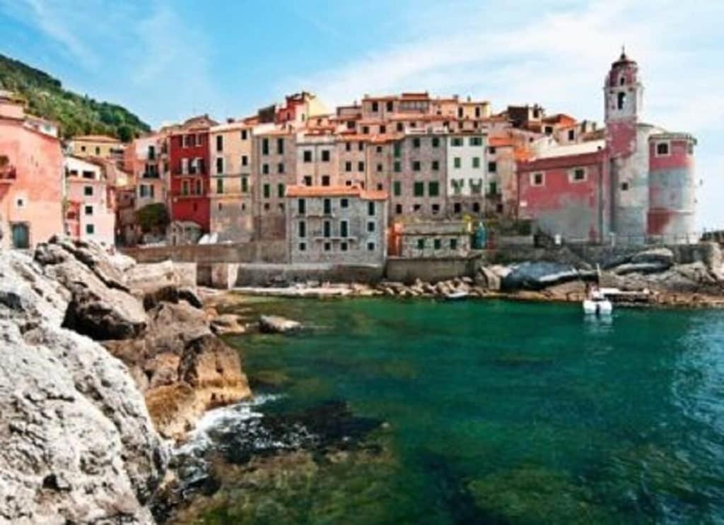 Annali Casa Vacanze - Shabby Style Nella Natura La Spezia Eksteriør billede