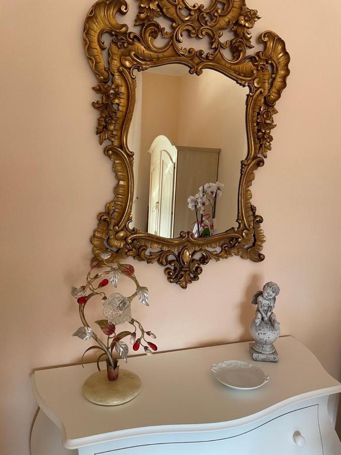 Annali Casa Vacanze - Shabby Style Nella Natura La Spezia Eksteriør billede