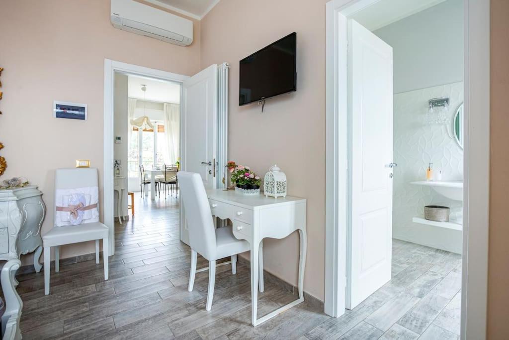 Annali Casa Vacanze - Shabby Style Nella Natura La Spezia Eksteriør billede