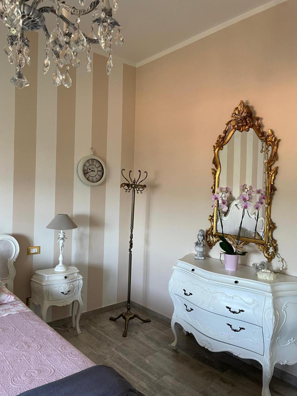 Annali Casa Vacanze - Shabby Style Nella Natura La Spezia Eksteriør billede
